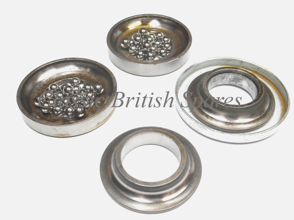 Triumph Complete Steering Head Bearing Race & Cone Set - T90 / T120 /